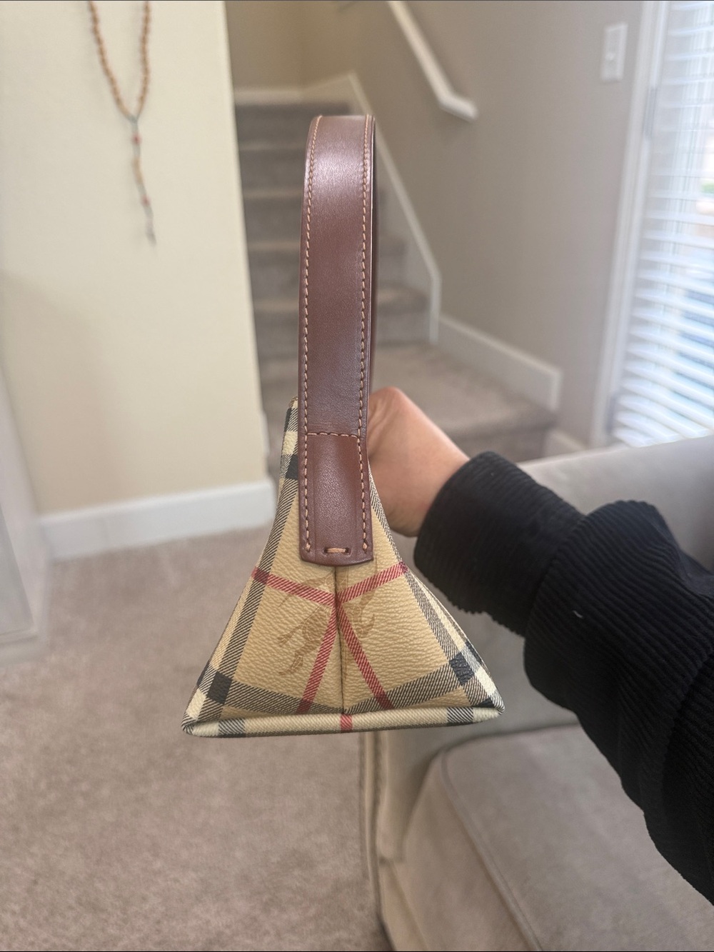 Authentic Burberry Classic Plaid nova check Shoulder Bag in Beige and Brown - Picture 9 of 9